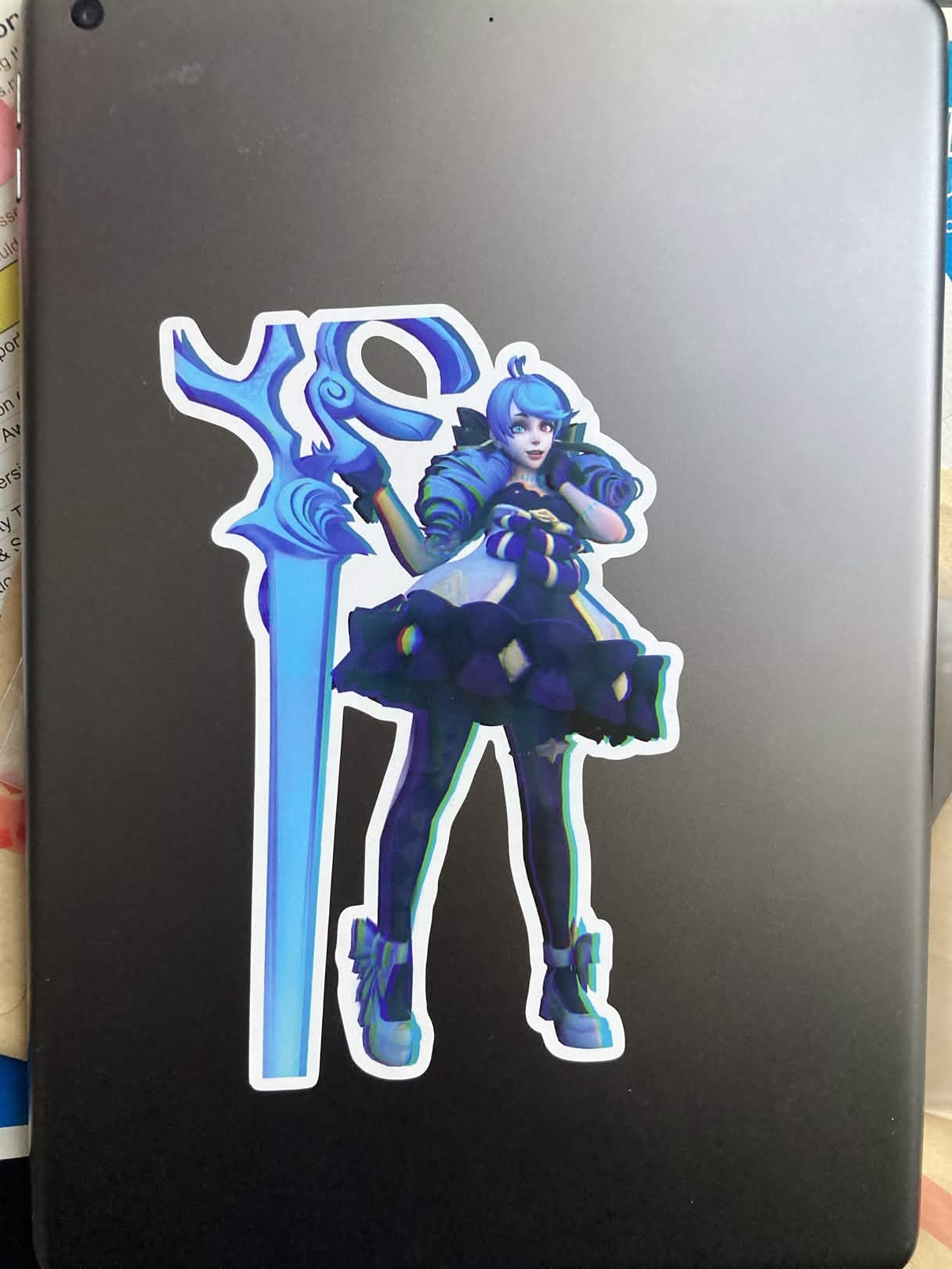 Infamous Gwen Glitch Sticker - 5.5" Kiss-Cut - Image 3